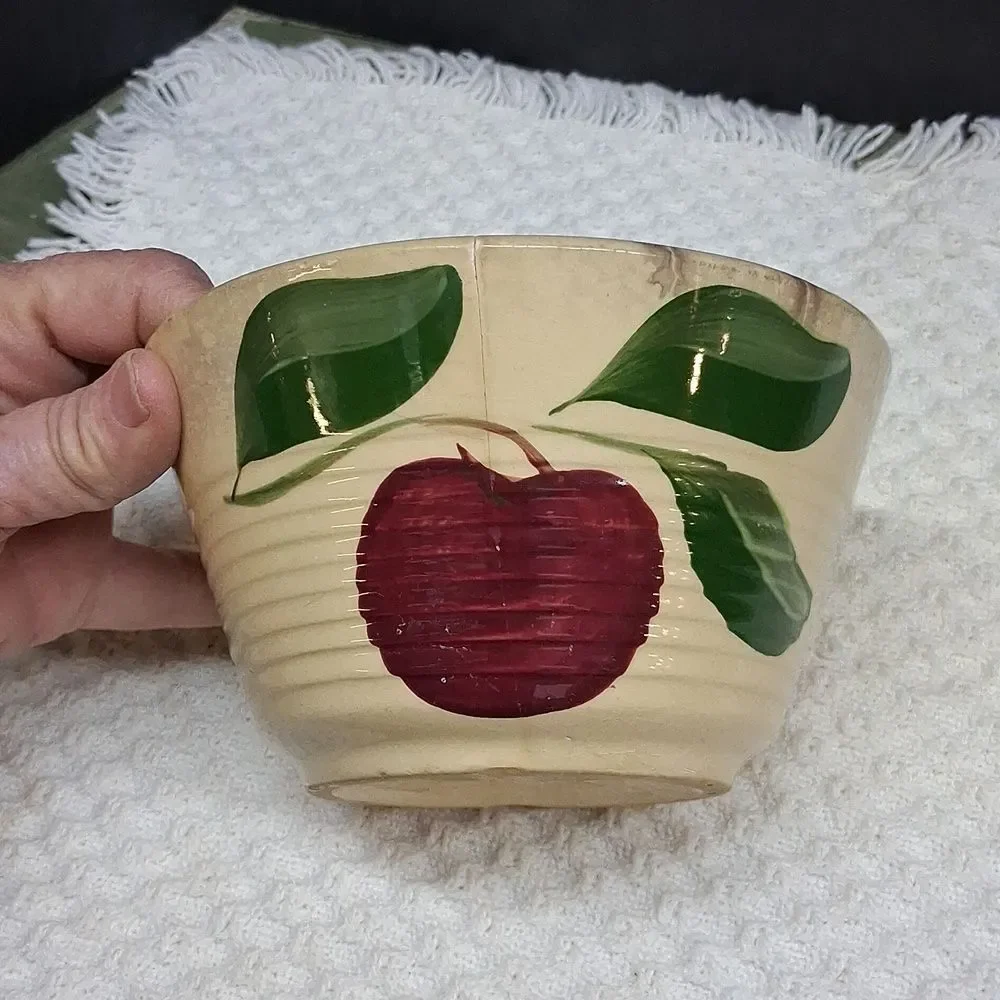 Vintage Watt pottery 6